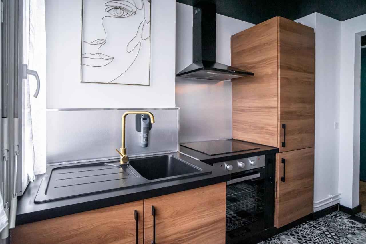 Au Palais Des Pyrenees! Hyper Centre -Clim-Balcon-Parking Gratuit Apartment Pau Exterior photo